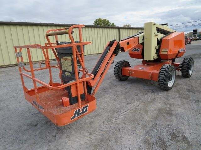 2018 JLG 340AJ-8