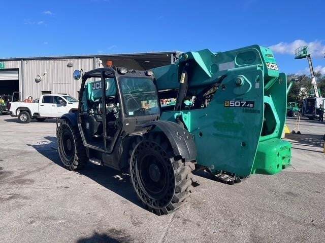 2017 JCB 507-42-2