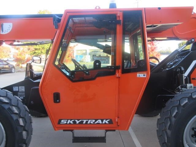2025 SkyTrak 8042-18