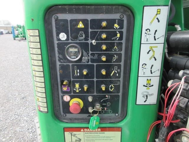 2015 JLG E400AJPN-19