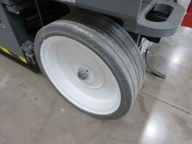 2025 Skyjack SJ-3220-9