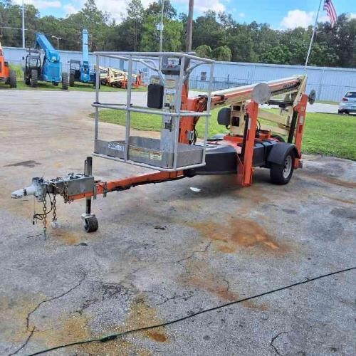 2018 JLG T350