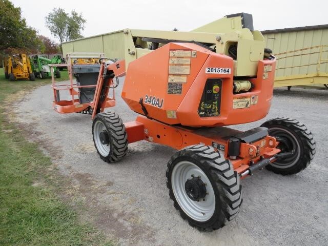 2018 JLG 340AJ-8