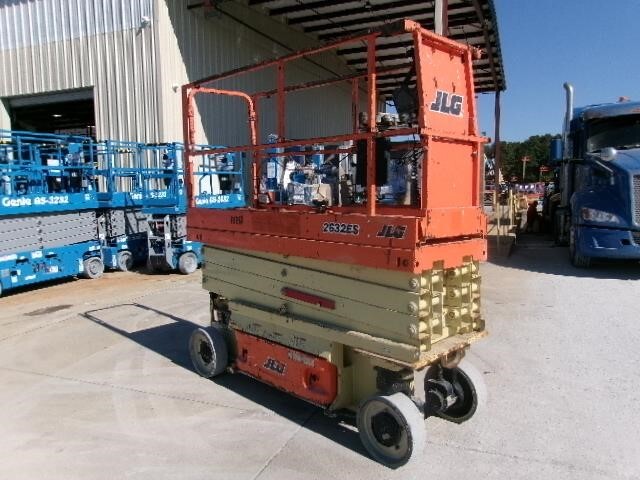 2018 JLG 2632ES-2
