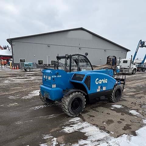 2016 Genie GTH-5519-5