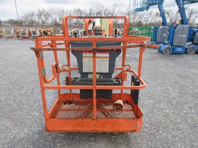 2015 JLG E300AJP-5