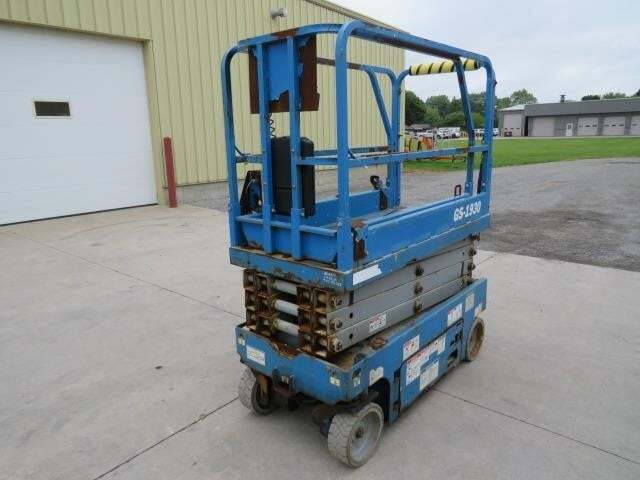 2017 Genie GS-1930-8