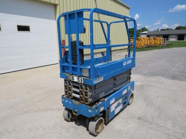 2017 Genie GS-1930-8