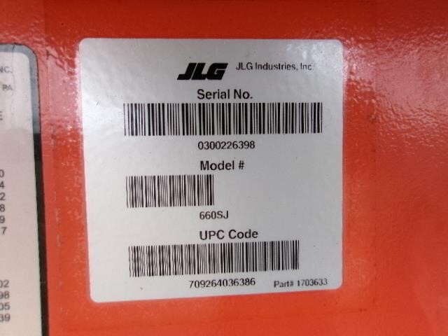 2017 JLG 660SJ-24