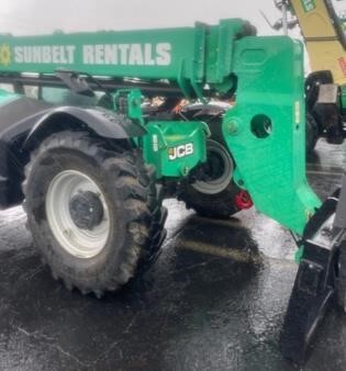 2017 JCB 509-42-4