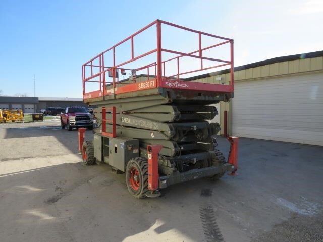 2013 Skyjack SJ9250 RT-6