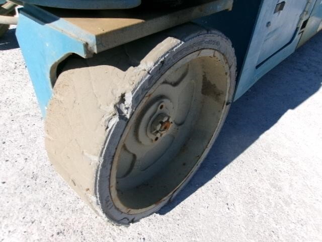 2018 Genie GS-3246-7