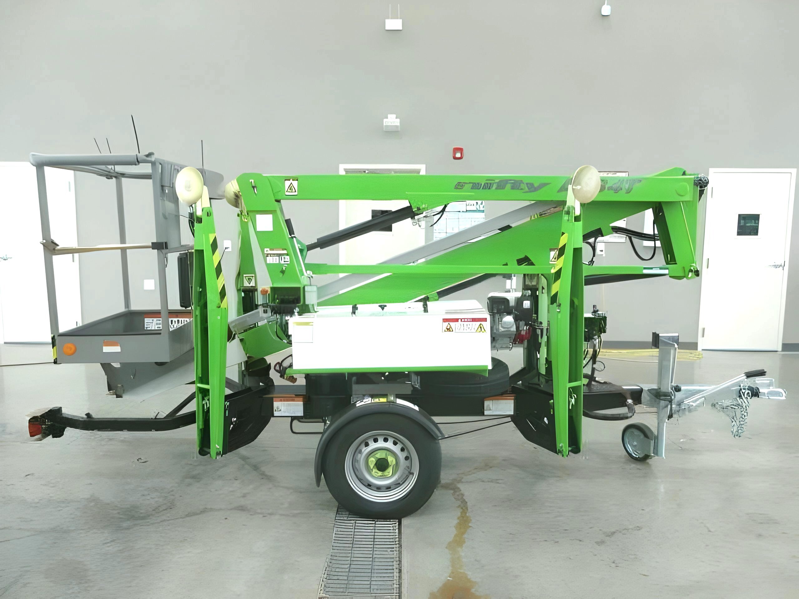 2025 Niftylift AT34T