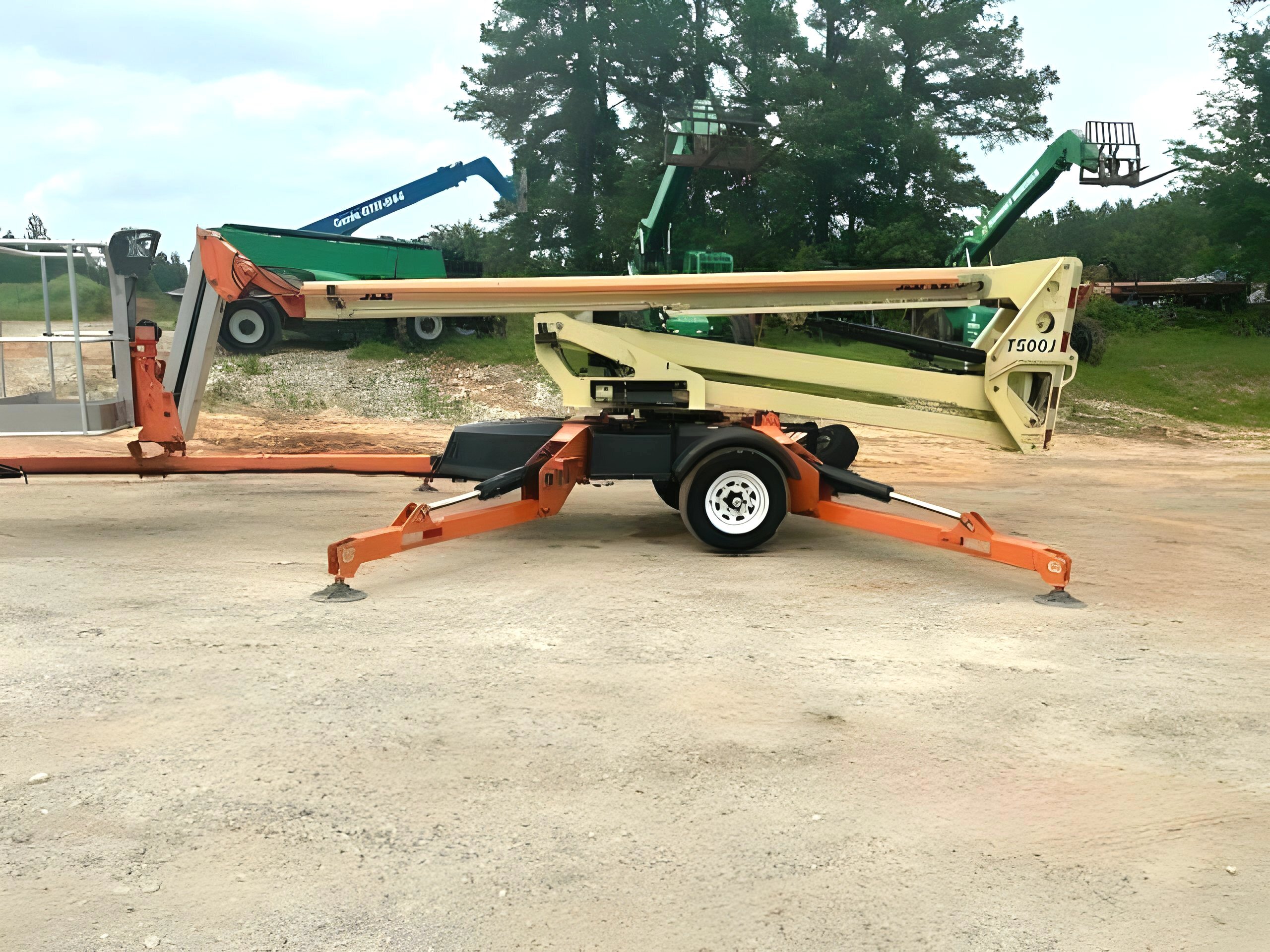 2018 JLG T500J