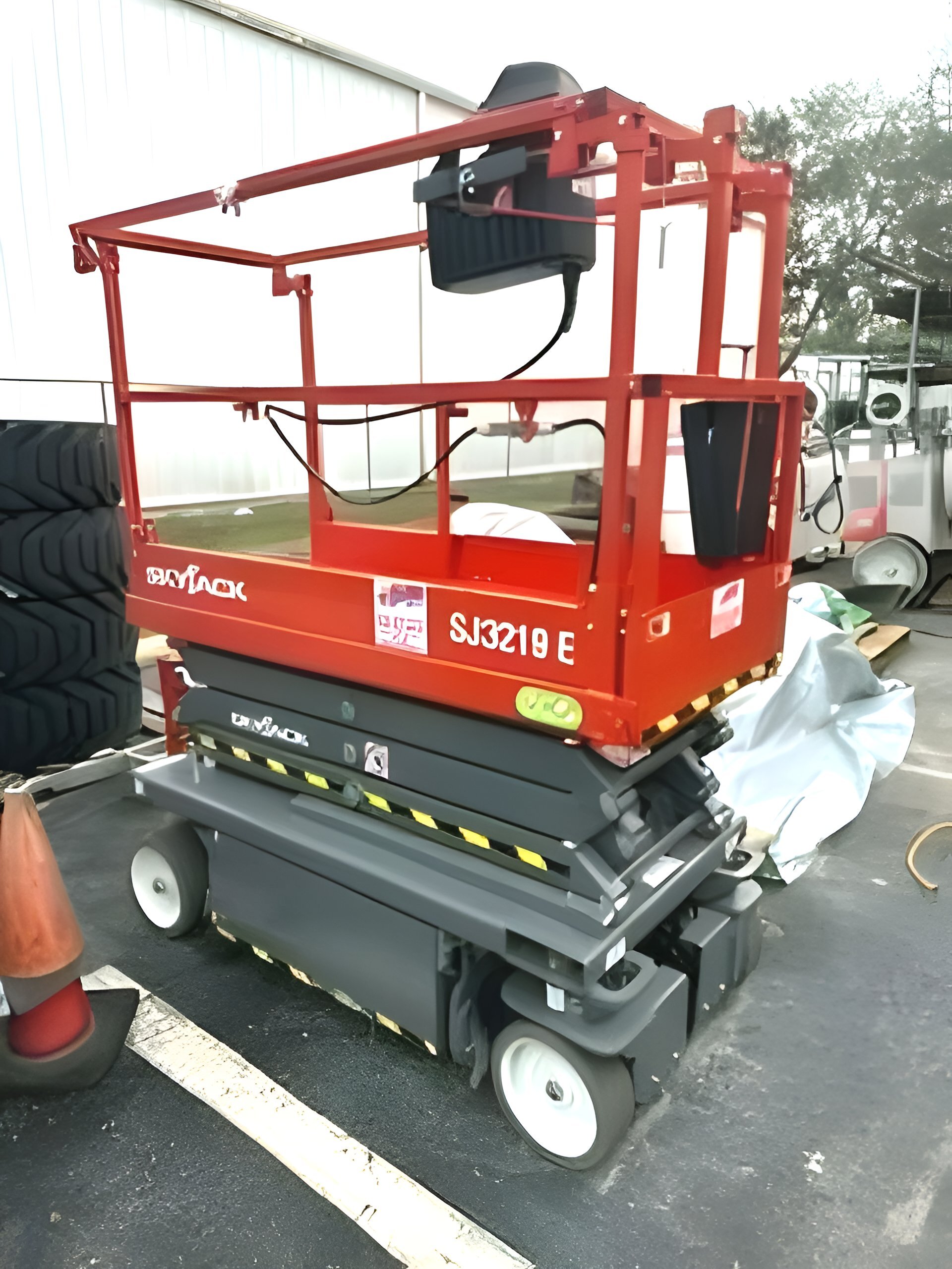 2024 Skyjack SJ3219E