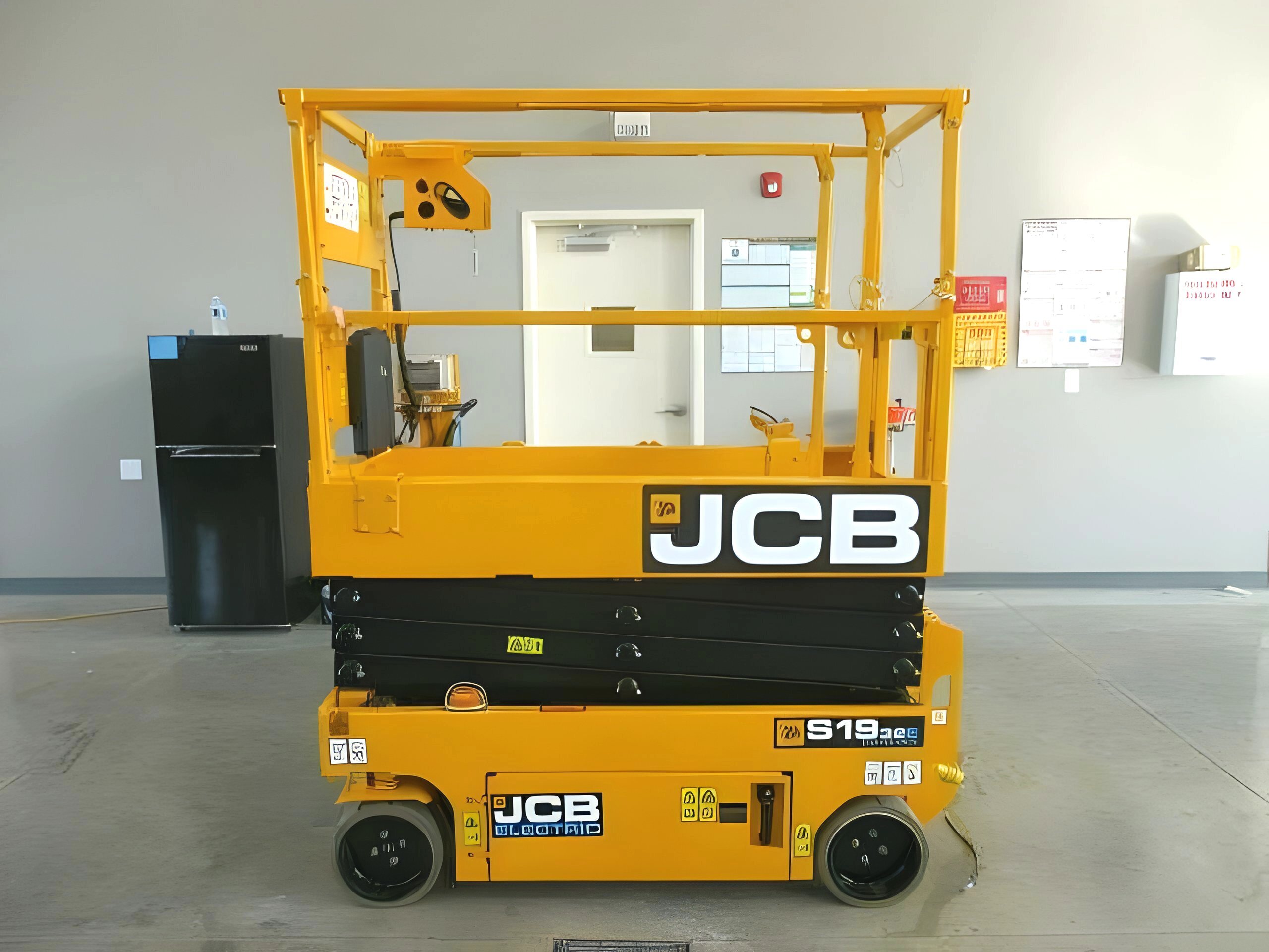 2025 JCB S1932E
