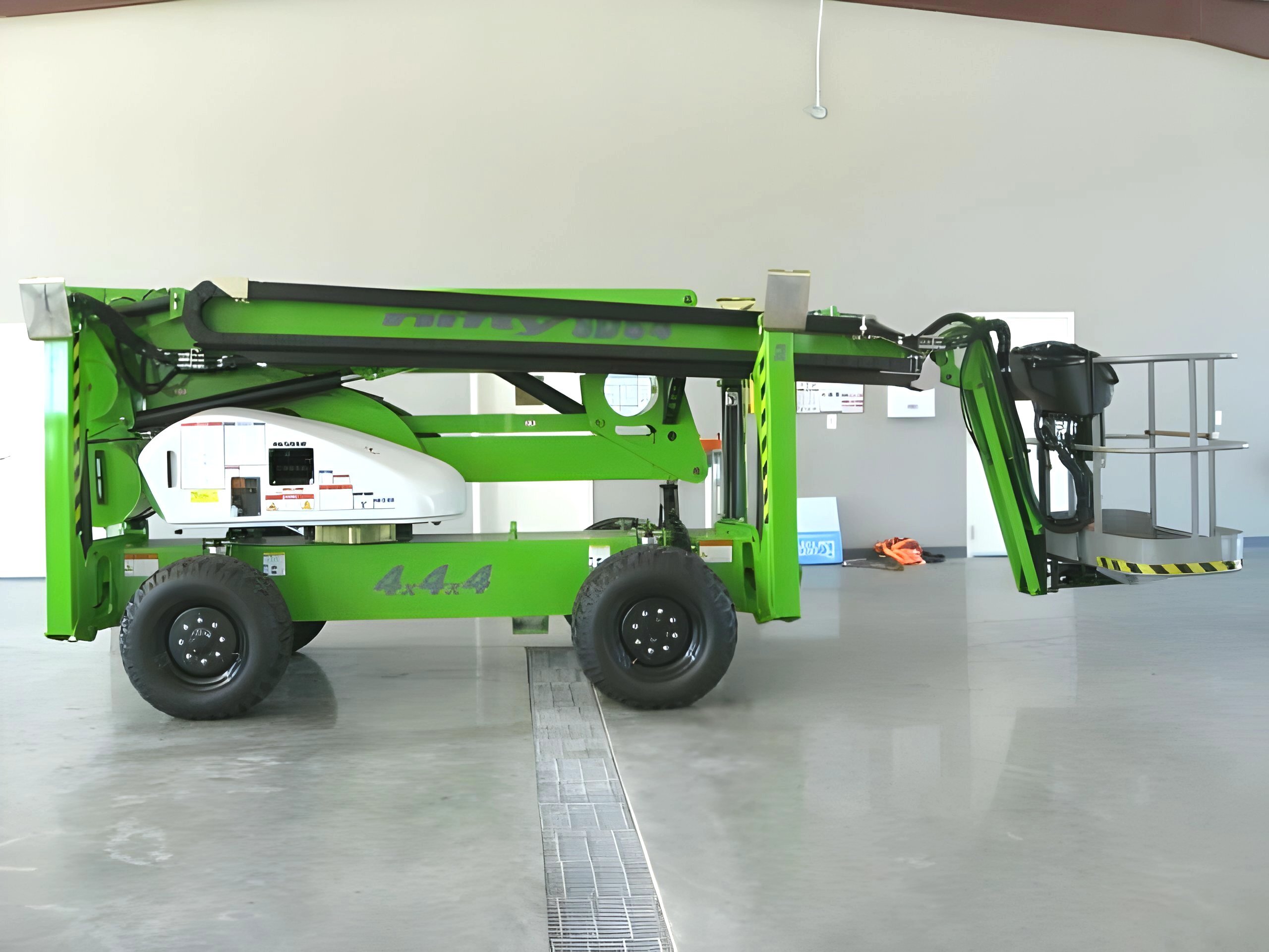 2026 Niftylift SD64 4x4x4