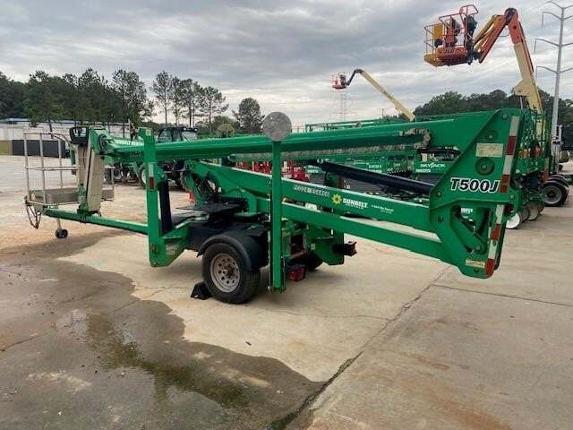2016 JLG T500J