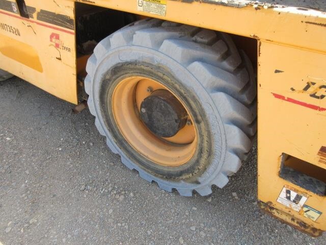 2013 Broderson IC-200-3H-7