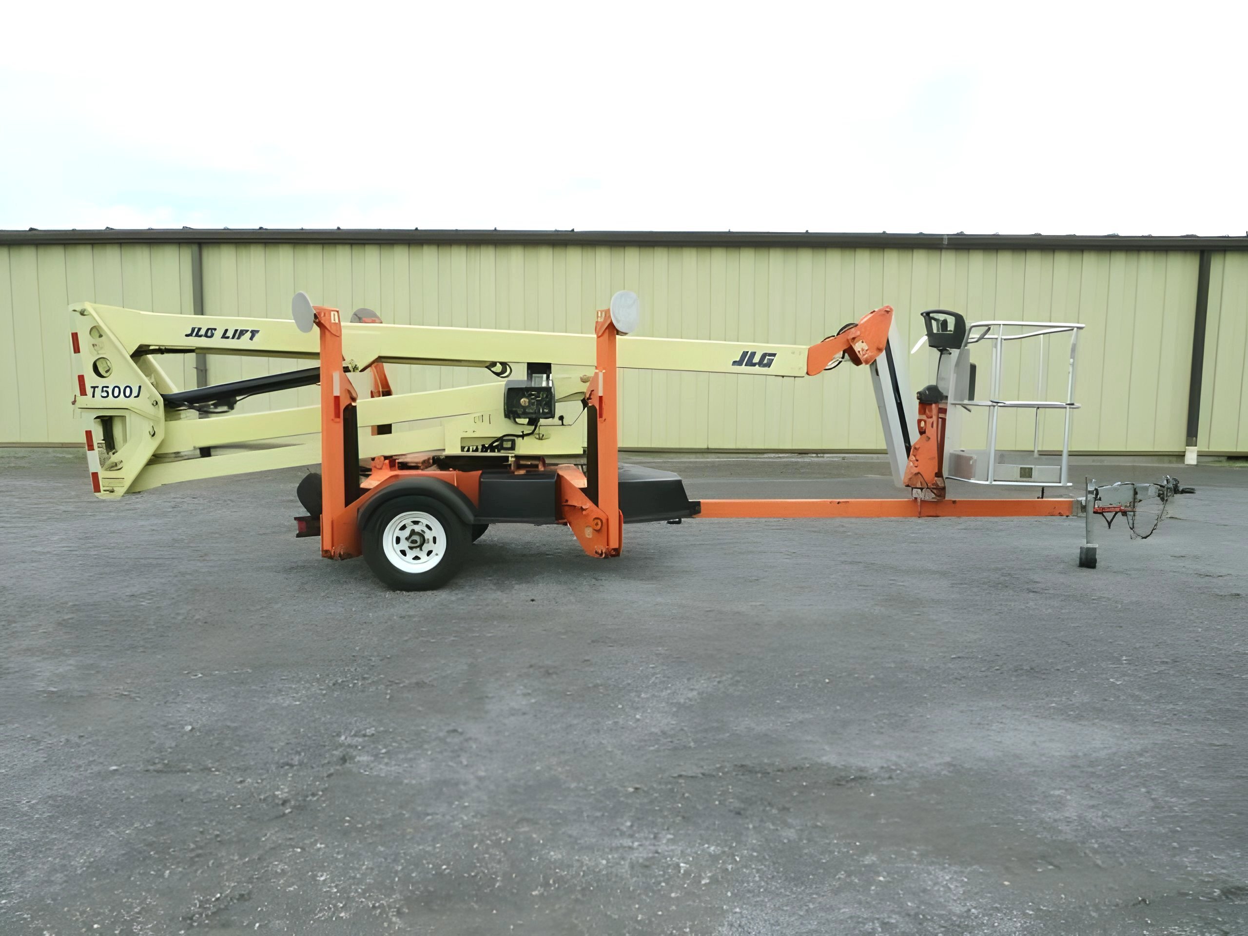 2018 JLG T500