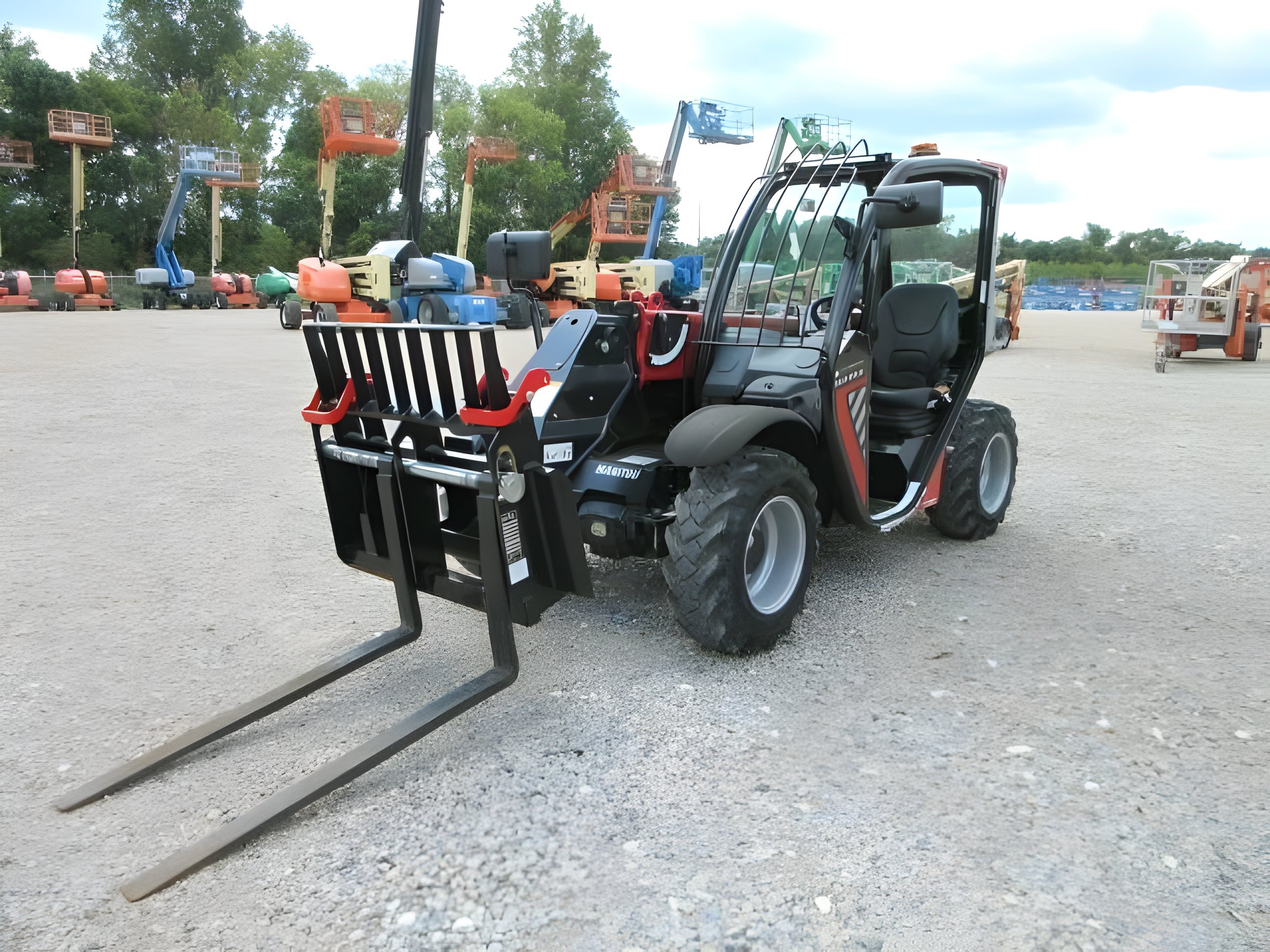 2024 Manitou ULM 415 H