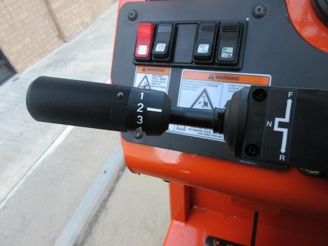 2025 SkyTrak 12054-28