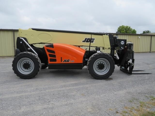 2025 JLG 1055-5