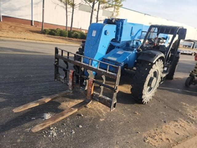 2018 Genie GTH 844-10