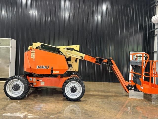 2018 JLG 340AJ-6