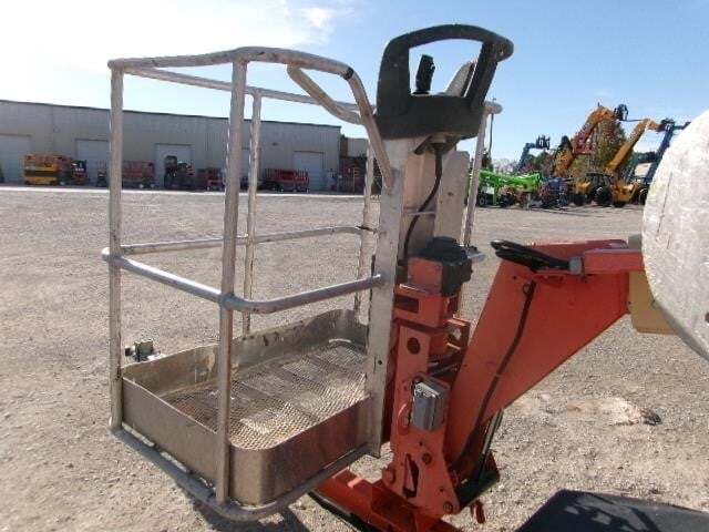 2018 JLG T350-9