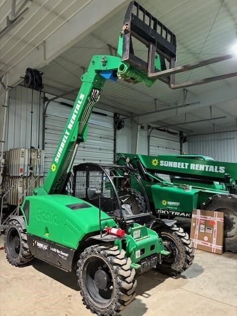 2017 Genie GTH-5519-3