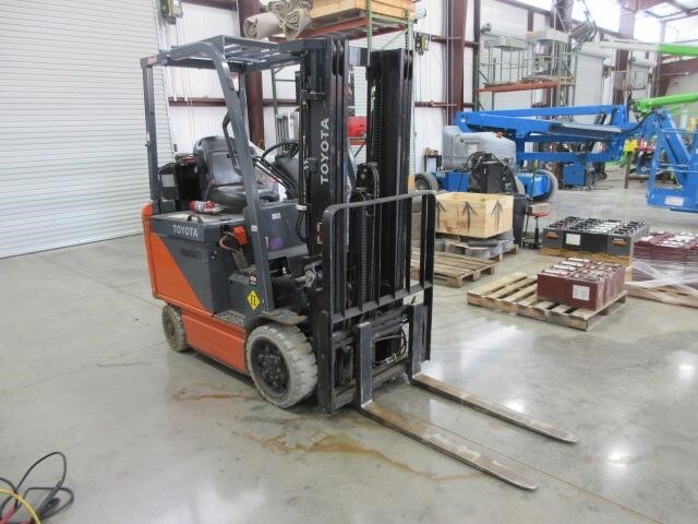 2017 Toyota 8FBCU25-2