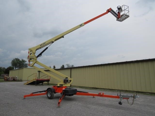 2024 JLG T500J-19