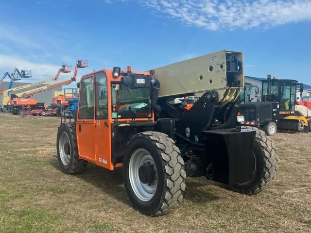 2015 JLG G9-43A-8