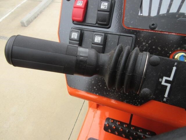 2025 SkyTrak 8042-27