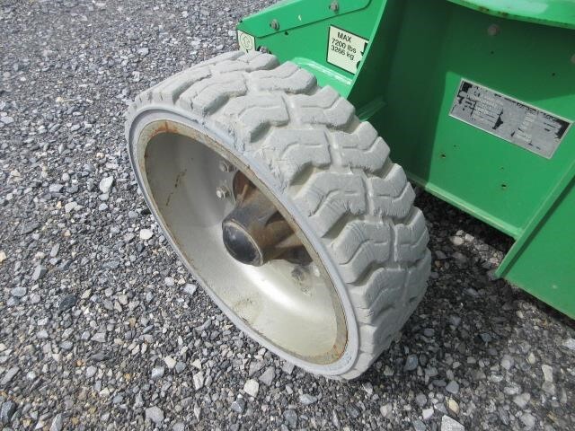 2015 JLG E400AJPN-11