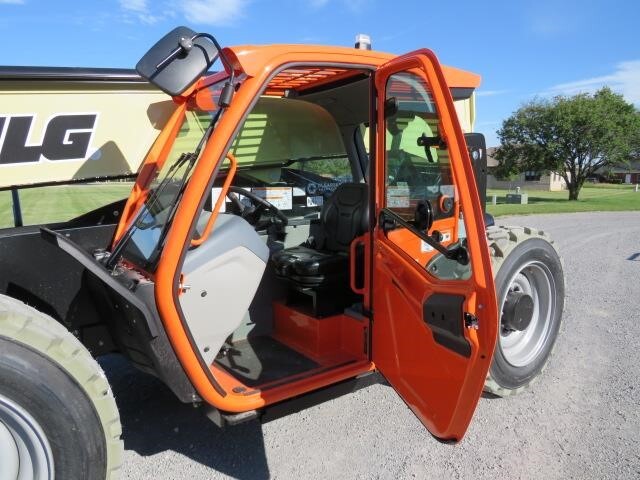 2025 JLG 943-18