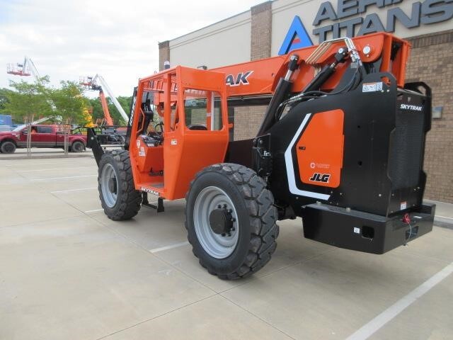 2025 SkyTrak 10054-2