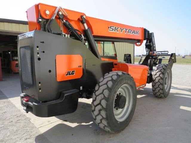 2025 SkyTrak 10054-4