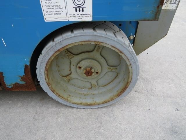 2017 Genie GS-2632-12