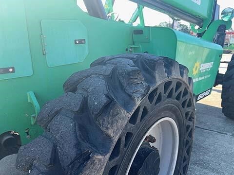 2017 SkyTrak 6042-15