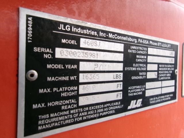 2017 JLG 460SJ-24