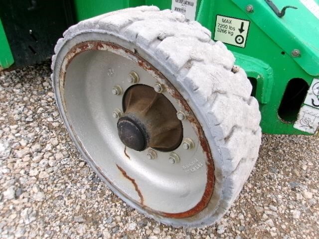 2015 JLG E400AJPN-11