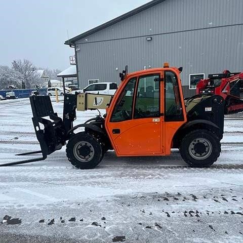 2018 JLG G5-18A-7