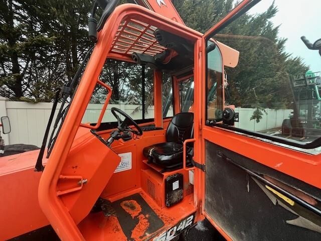 2016 JLG 6042-5