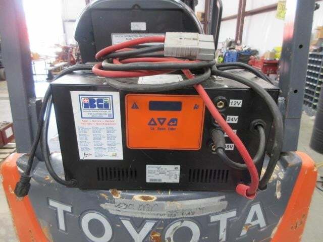 2017 Toyota 8FBCU25-14