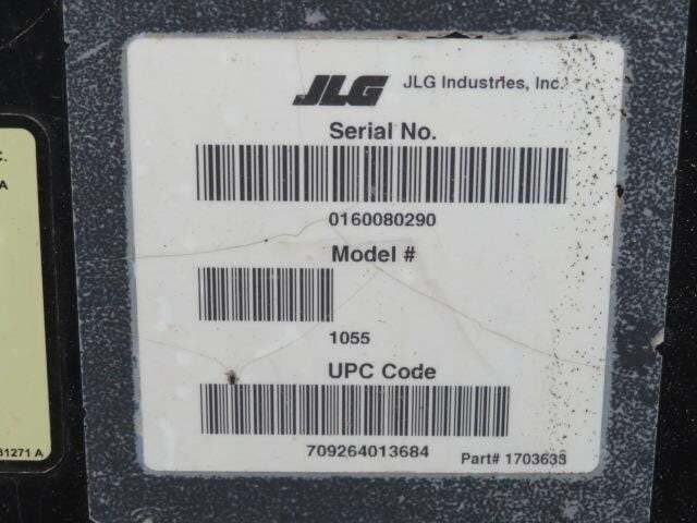 2017 JLG 1055-30