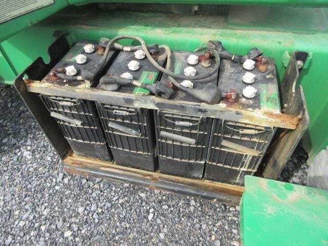 2015 JLG E400AJPN-15