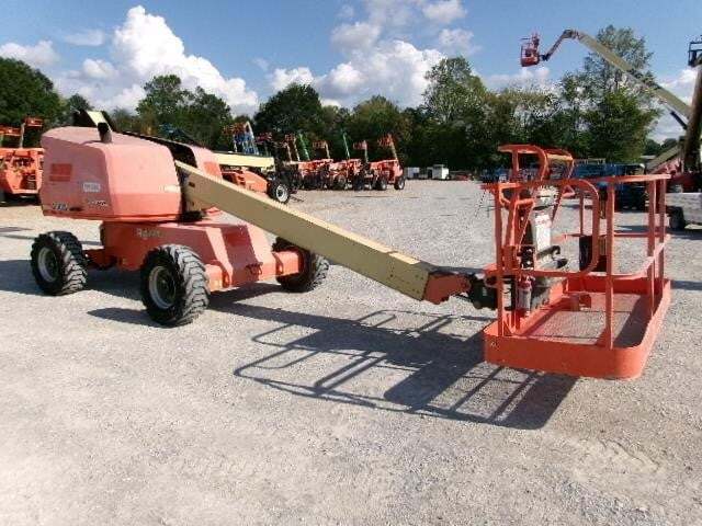 2016 JLG 400S-2