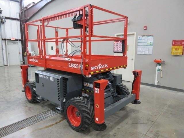 2026 Skyjack SJ-6826RT-4